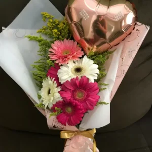 Ramalhete de Gérberas Balão 01