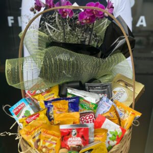 Café da Manhã com Orquídea e Ferrero